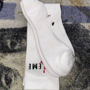 Supreme x Jordan Cushioned Crew Socks (8-12 Mens)